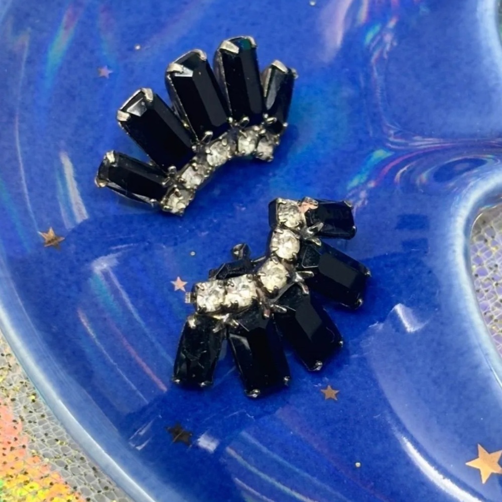 Celestial Glam Black Rhinestone Fan 1” Clip-On Earrings